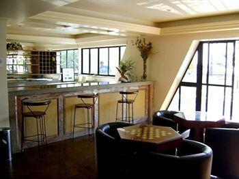Hotel Enseada 3*
