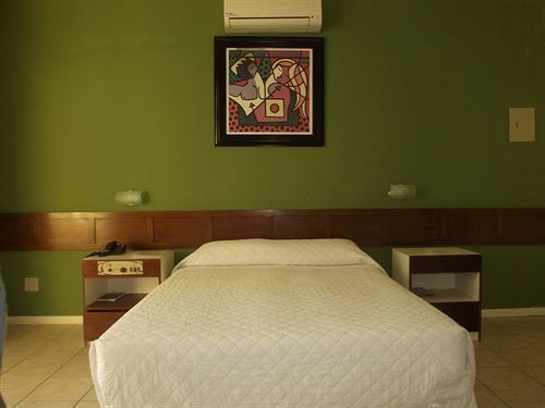 Enseada Hotel